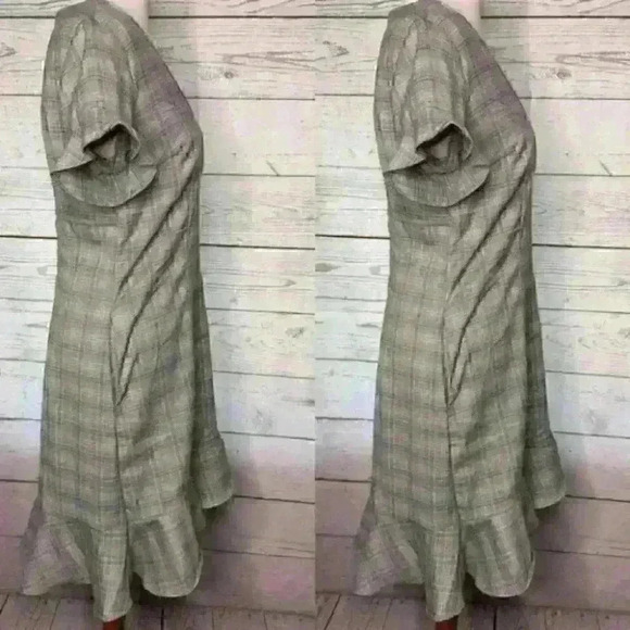 nwt beige eci plaid ruffle dress 4 - Picture 4 of 14